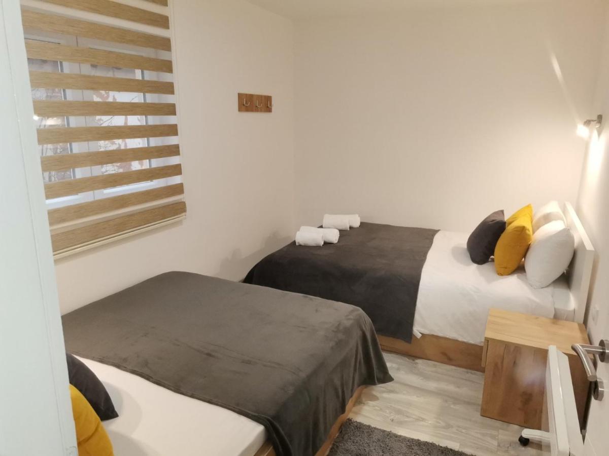 Vila Vrh Crni Vrh Kültér fotó
