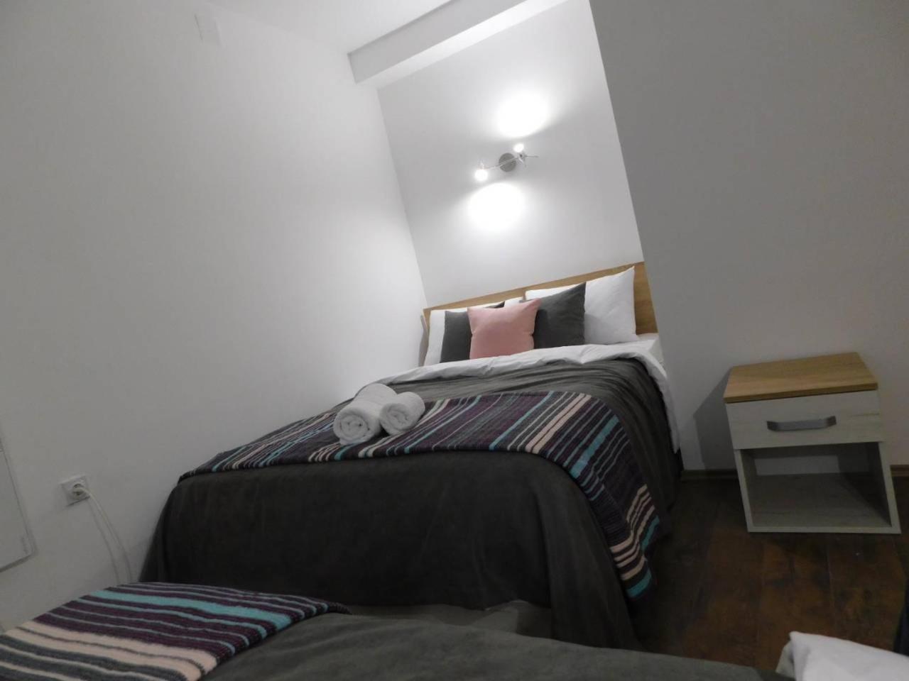 Vila Vrh Crni Vrh Kültér fotó