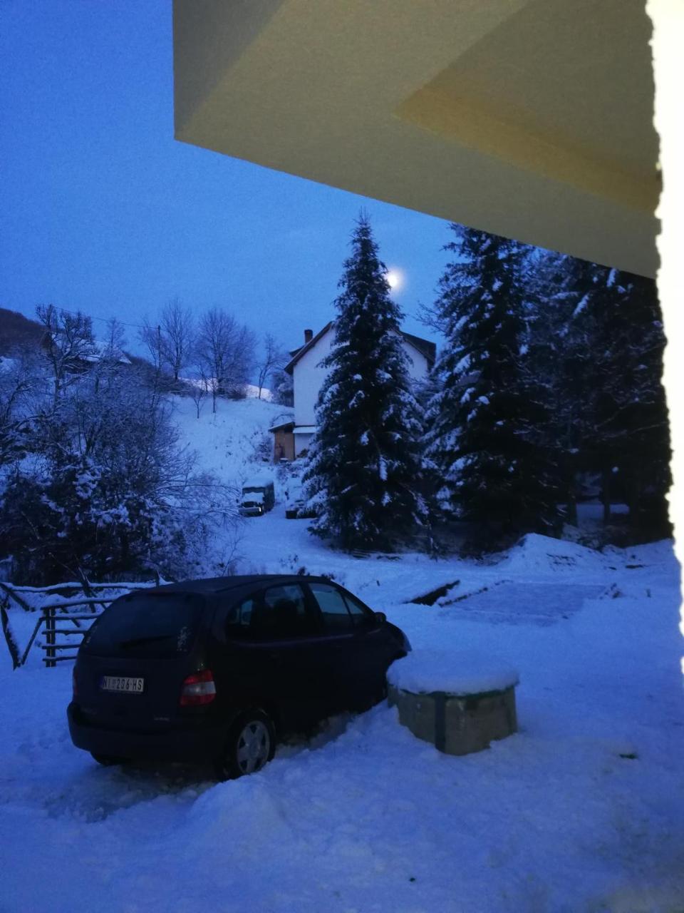 Vila Vrh Crni Vrh Kültér fotó